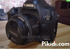 Canon 5D Mark iii for sale