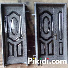 Design plate iron doors